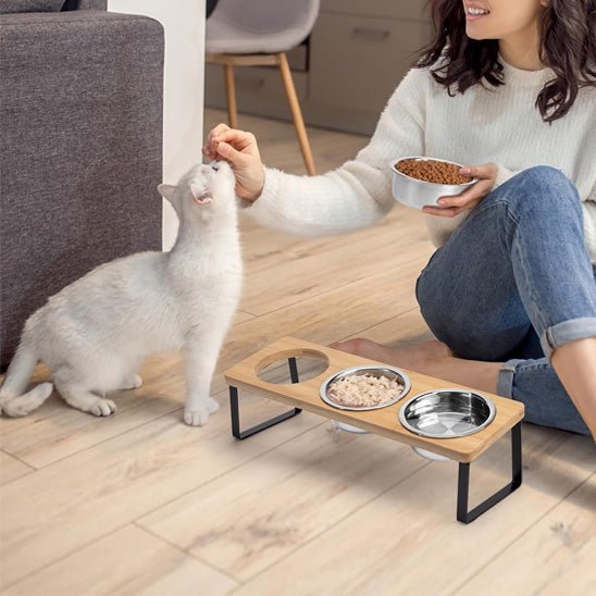 gamelle chat surélevée ergonomique bols inox support bois fer