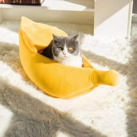 maison pour chat design banane jaune peluche doux