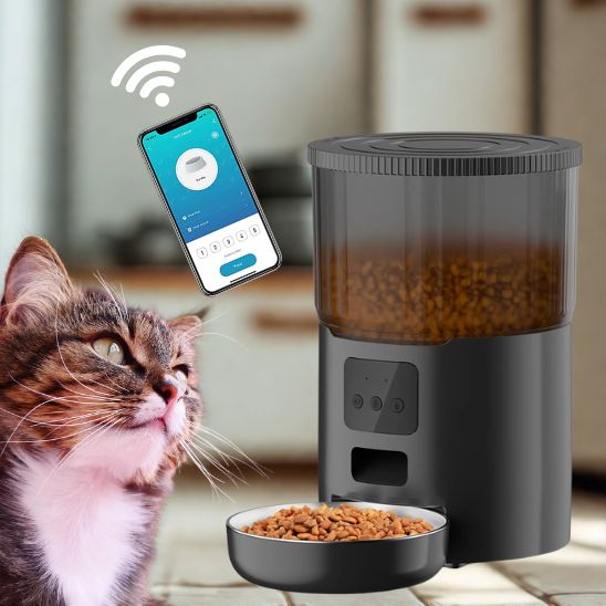 distributeur automatique croquettes chat noir modèle wifi
