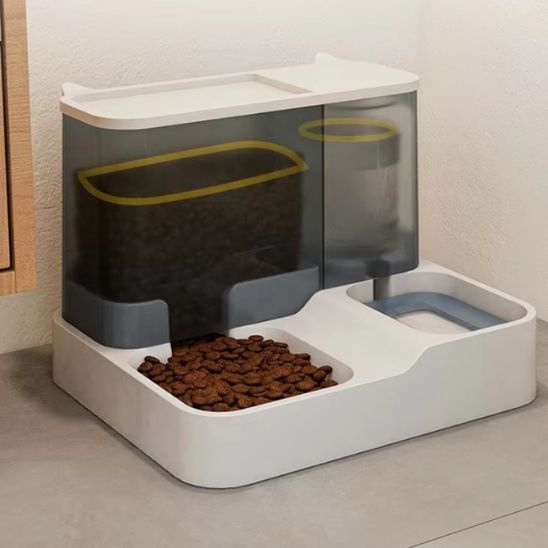 distributeur croquette et eau chat transparent pratique