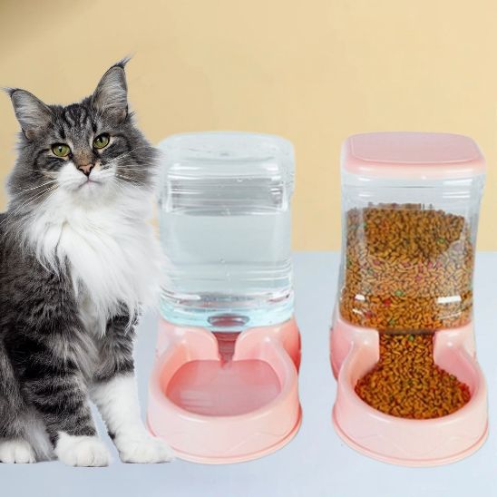 distributeur croquettes pour chat et eau gravité couleur rose