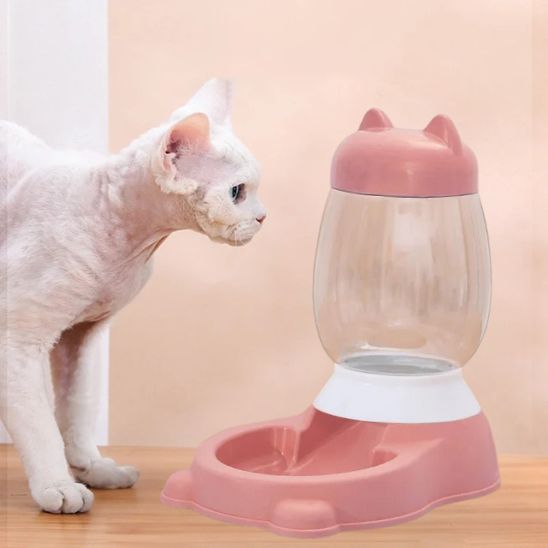 distributeur de croquettes pour chat gravité rose
