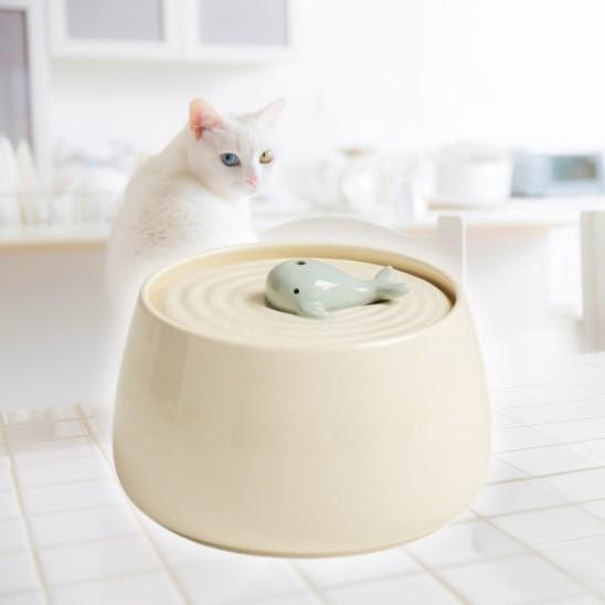 fontaine a eau chat ceramique baleine beige