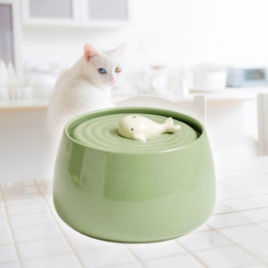 fontaine a eau chat ceramique baleine verte