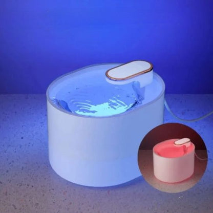 fontaine à eau pour chat blanche éclairage led