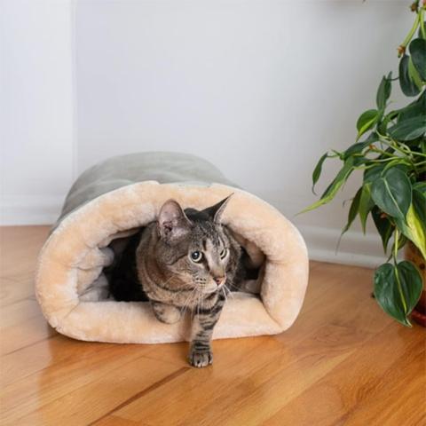 Panier pour chat cocooning sac couchage suédine fausse fourrure